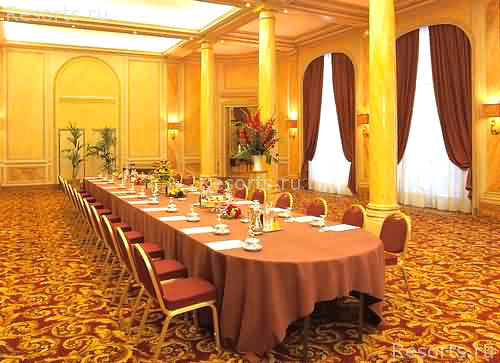Hotel Le Royal Monceau 43